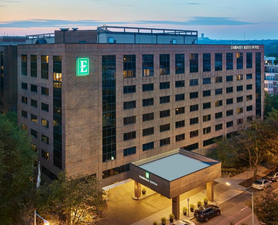 Embassy Suites by Hilton Washington D.C. Georgetown Main image 1